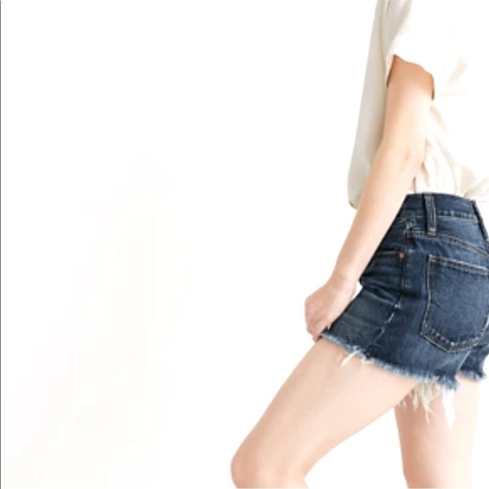 MADEWELL | Raw Edge Cut Off Denim Dark Blue Wash Jean Shorts Women’s Size 29 (8)